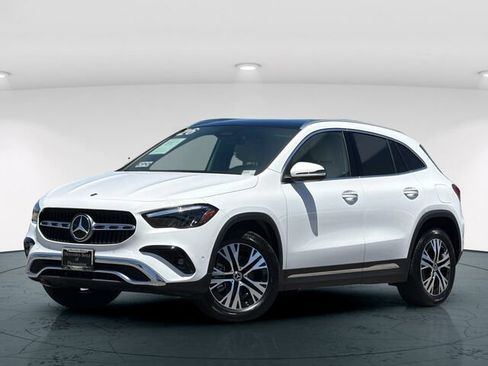 Certified 2026 Mercedes-Benz GLA 250 4MATIC image 2