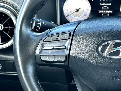 Used 2023 Hyundai Kona Limited w/ Cargo Package FWD image 24