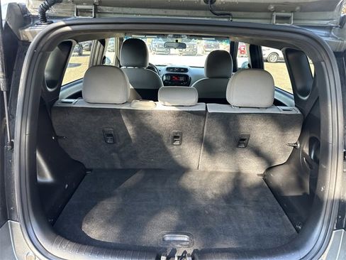 Used 2016 Kia Soul image 19