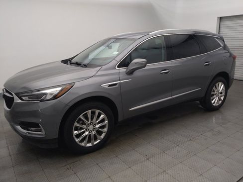 Used 2020 Buick Enclave Premium w/ Surround and Sites Package FWD image 2