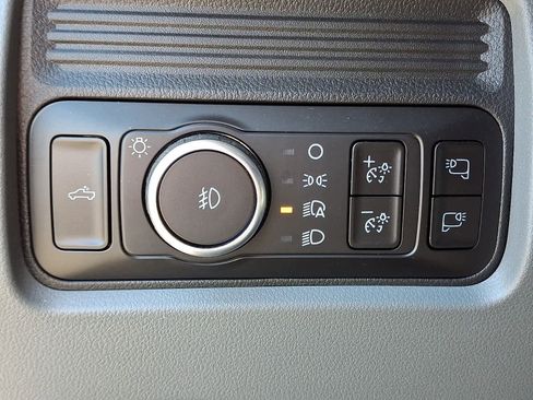 Used 2025 Ford F350 XLT w/ Snow Plow Prep Package image 26