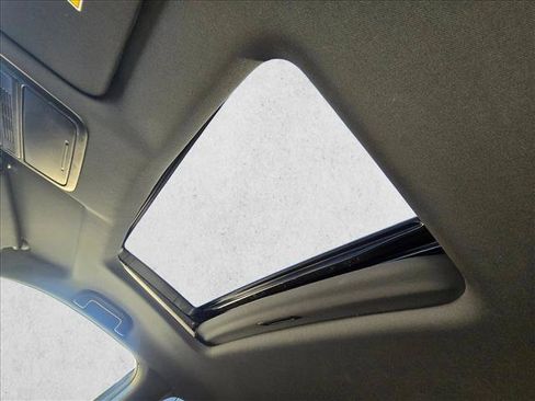 Used 2022 Honda Passport TrailSport image 16