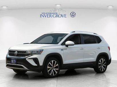 Certified 2022 Volkswagen Taos SE w/ IQ.Drive SE Package