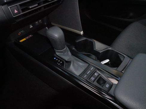 Certified 2025 Toyota Camry LE image 25