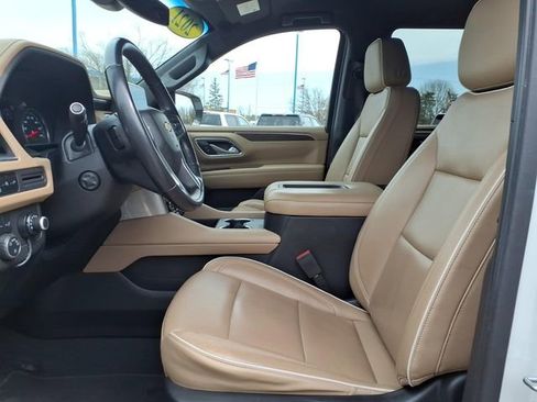 Used 2021 Chevrolet Tahoe Premier AWD/4WD image 14