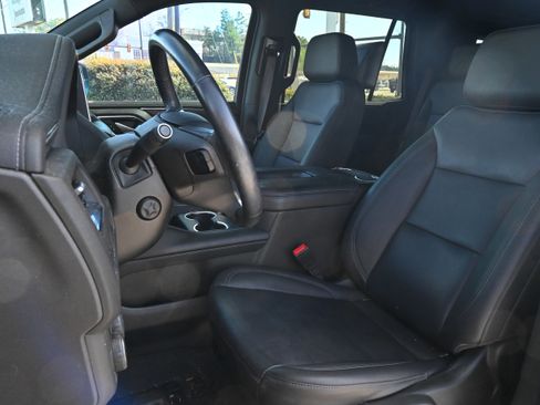 Used 2023 Chevrolet Tahoe LT w/ LT Signature Plus Package image 6