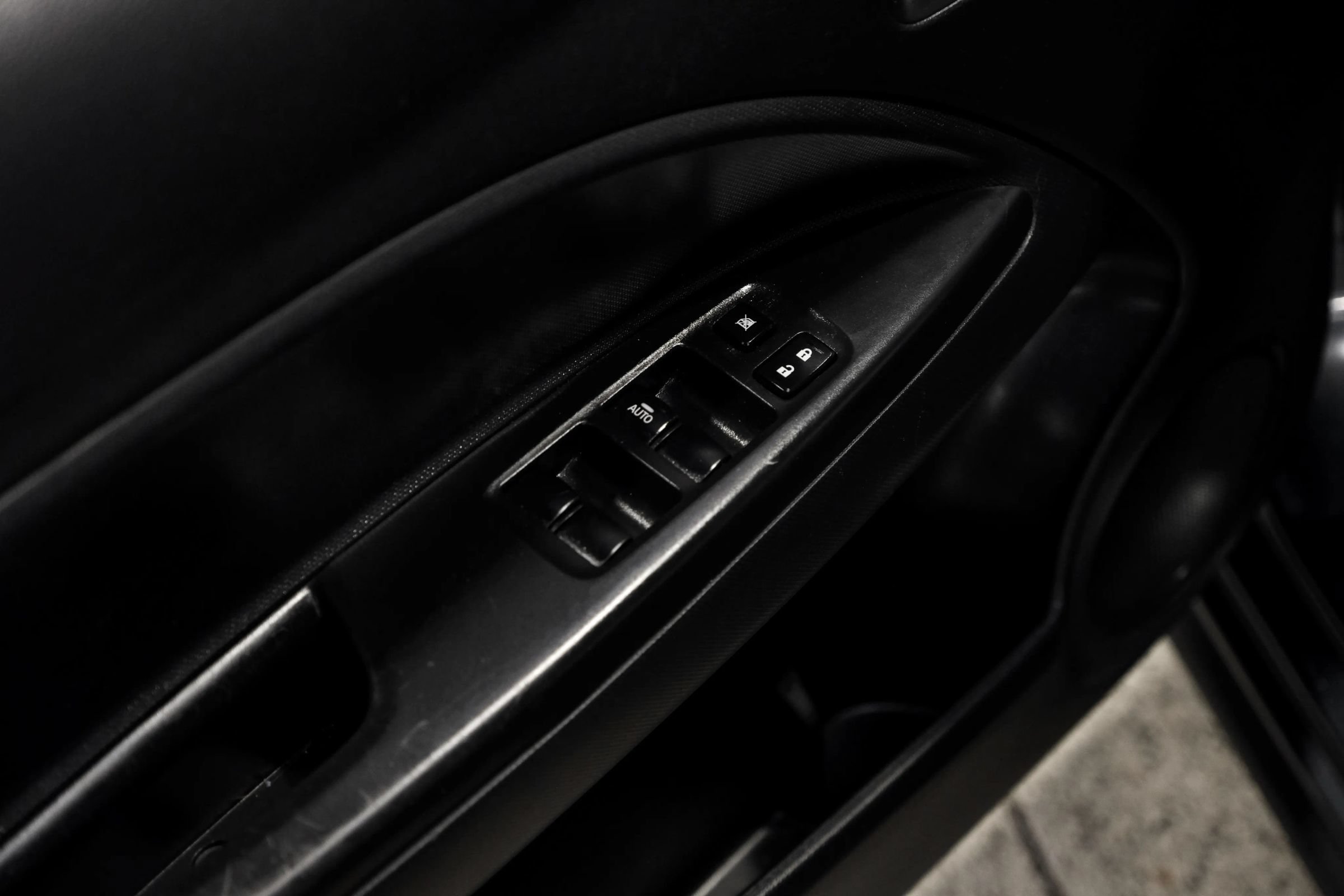 Used 2024 Mitsubishi Mirage ES FWD image 44