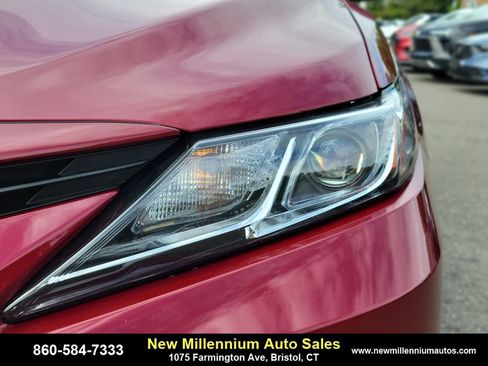 Used 2022 Toyota Camry LE w/ Cold Weather Package image 10
