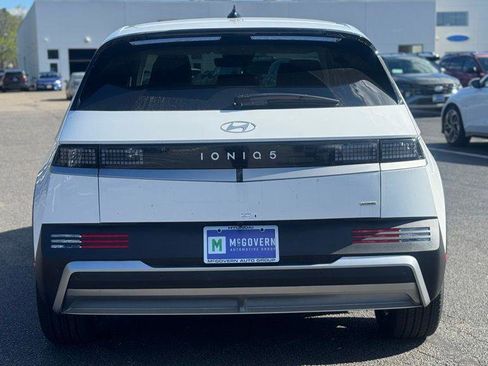New 2026 Hyundai Ioniq 5 SEL AWD/4WD image 3