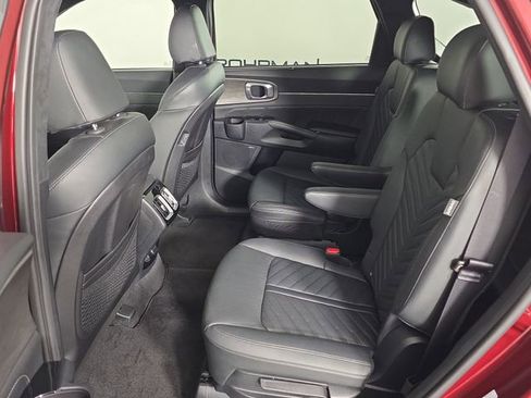 Used 2024 Kia Sorento SX Prestige image 22