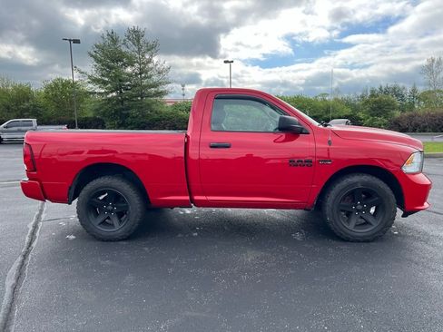 Used 2014 RAM 1500 Express AWD/4WD image 5