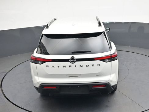 Used 2025 Nissan Pathfinder SV AWD/4WD image 34