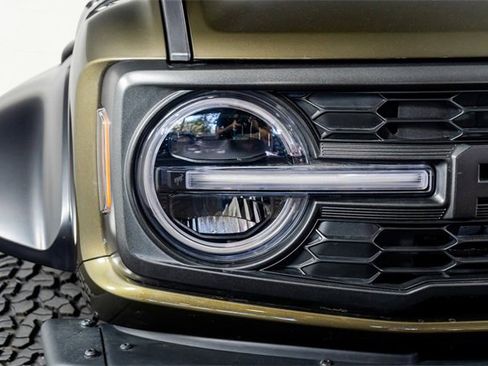Used 2024 Ford Bronco Raptor image 23