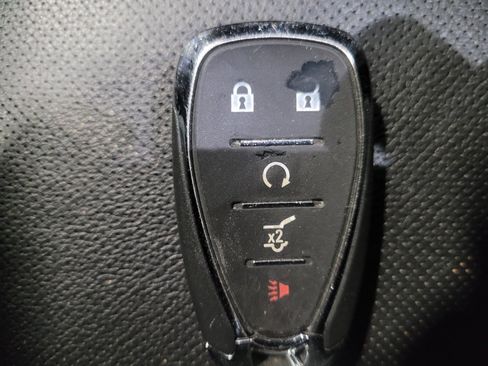 Used 2019 Chevrolet Equinox LT FWD image 32