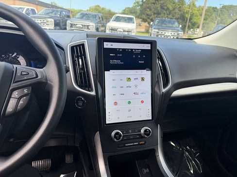 Certified 2022 Ford Edge SE AWD/4WD image 16