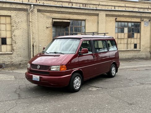 Used 1999 Volkswagen Eurovan MV FWD image 3