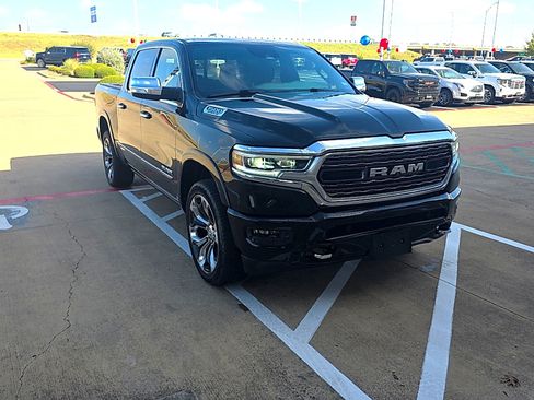 Used 2019 RAM 1500 Limited RWD image 8