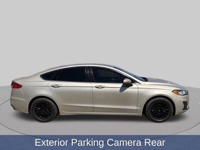 Used 2019 Ford Fusion S FWD image 2