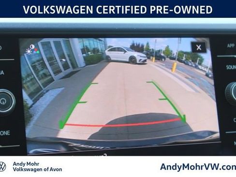 Used 2024 Volkswagen Taos SE AWD/4WD image 39