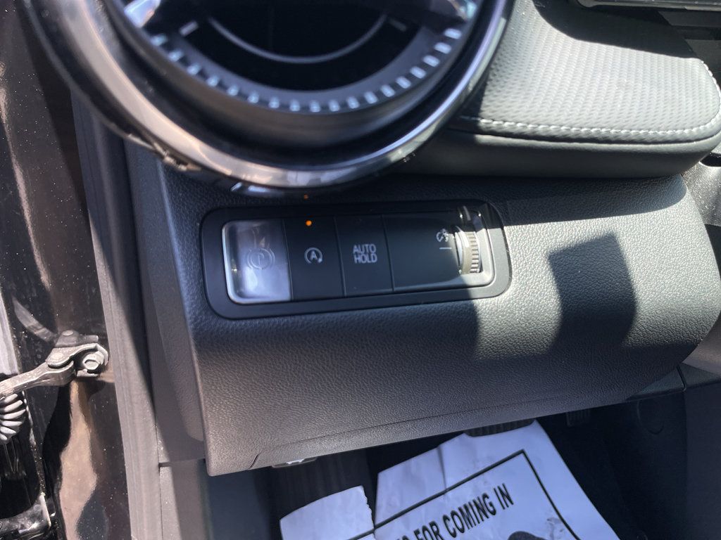 Certified 2026 Chevrolet Equinox LT w/ Convenience Package II FWD image 19