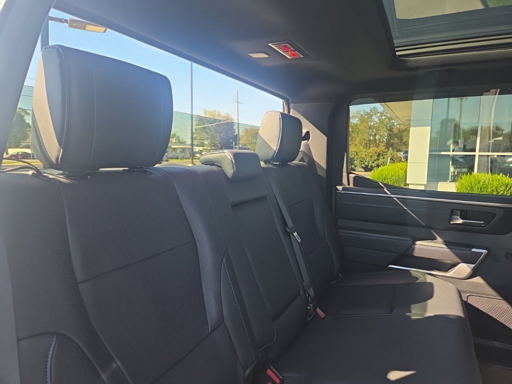 Used 2022 Toyota Tundra Platinum w/ Advanced Package AWD/4WD image 26