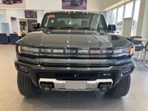 New 2026 GMC Hummer EV 4x4 Crew Cab image 2