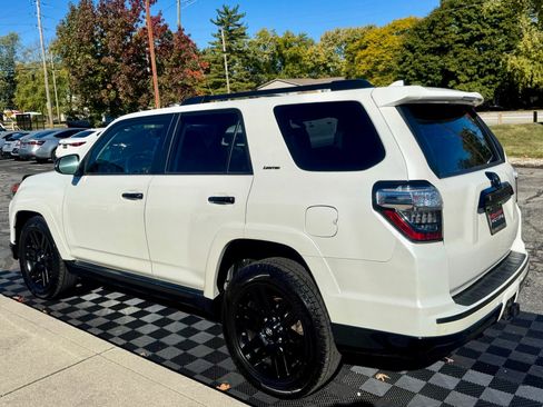 Used 2019 Toyota 4Runner Limited image 3