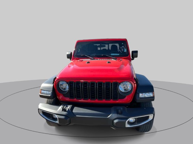 Used 2024 Jeep Gladiator Sport AWD/4WD image 7