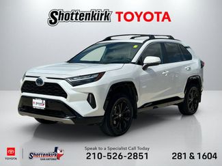Used 2024 Toyota RAV4 SE w/ Convenience Package AWD/4WD video 1