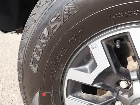 Used 2022 Toyota Tacoma TRD Off-Road w/ Technology Package image 44