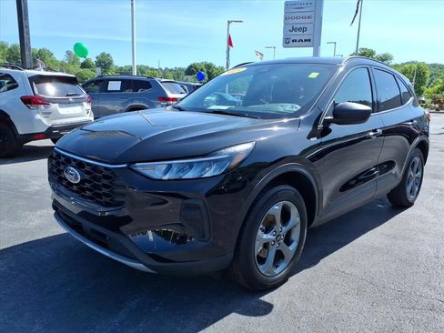 Used 2025 Ford Escape ST-Line AWD/4WD image 10