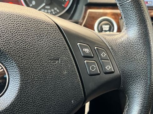 Used 2011 BMW 328i xDrive Sedan AWD/4WD image 26