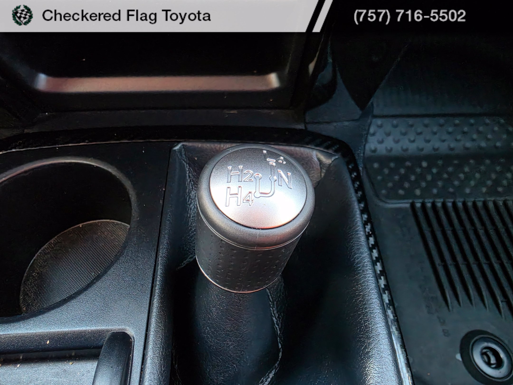 Used 2018 Toyota 4Runner TRD Off-Road Premium w/ TRD Performance Package AWD/4WD image 19