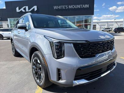 Certified 2024 Kia Sorento S w/ Panoramic Sunroof Package