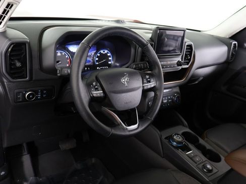 Used 2023 Ford Bronco Sport Outer Banks w/ Tech Package image 26