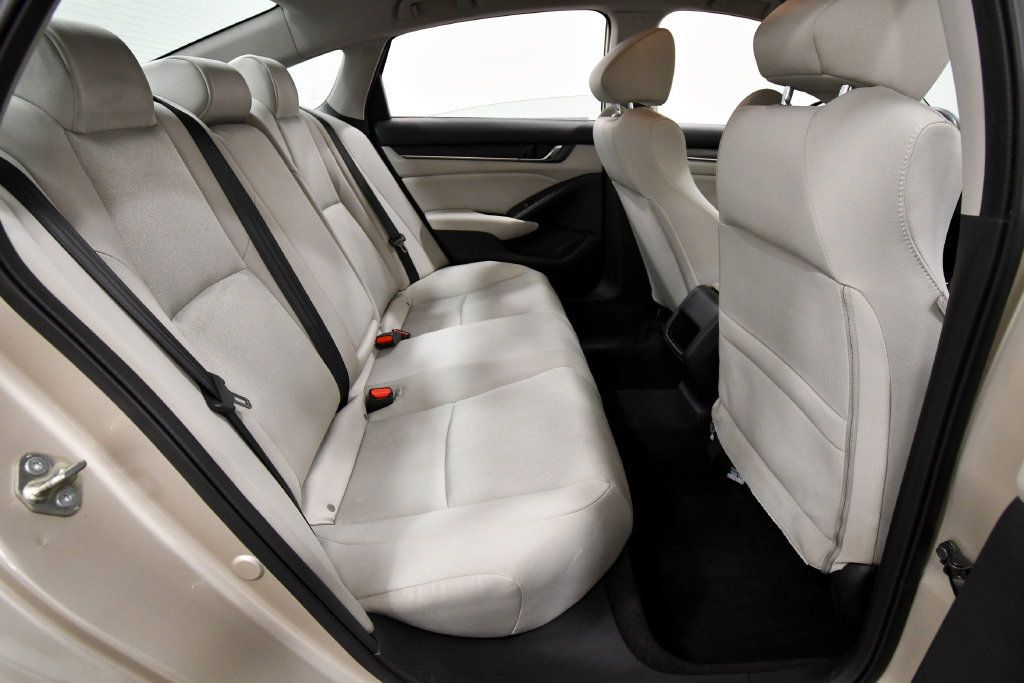 Certified 2018 Honda Accord LX image 16