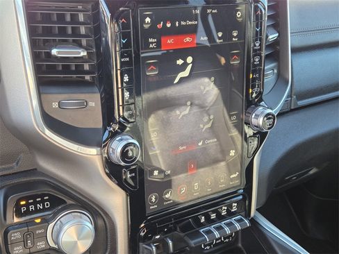 Used 2019 RAM 1500 Laramie image 14