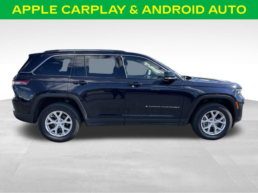 Used 2023 Jeep Grand Cherokee Limited w/ Luxury Tech Group II AWD/4WD image 4