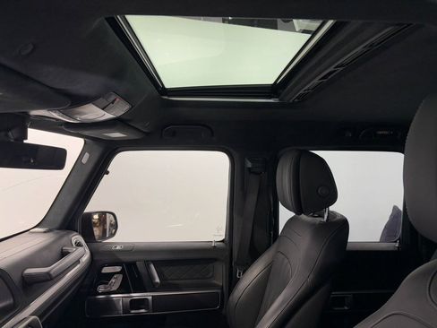 Used 2022 Mercedes-Benz G 550 image 23