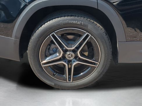 Certified 2025 Mercedes-Benz GLB 250 image 35