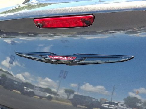 Used 2022 Chrysler 300 S RWD image 30