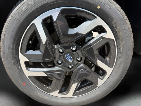 New 2026 Subaru Forester Premium AWD/4WD image 33