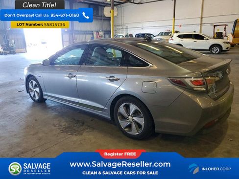 Used 2017 Hyundai Sonata Limited w/ Ultimate Package 02 FWD image 3