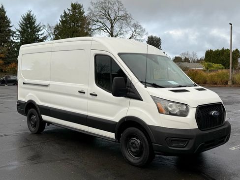 Used 2024 Ford Transit 250 148 Medium Roof w/ Load Area Protection Package RWD image 8
