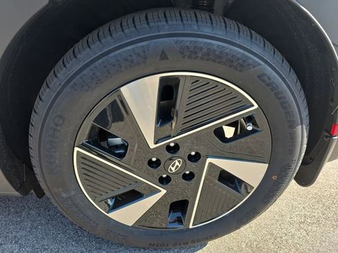 New 2026 Hyundai Ioniq 5 SEL image 43