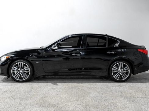 Used 2017 INFINITI Q50 Sport AWD/4WD image 9