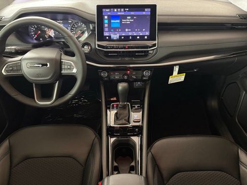 New 2026 Jeep Compass Latitude AWD/4WD image 33