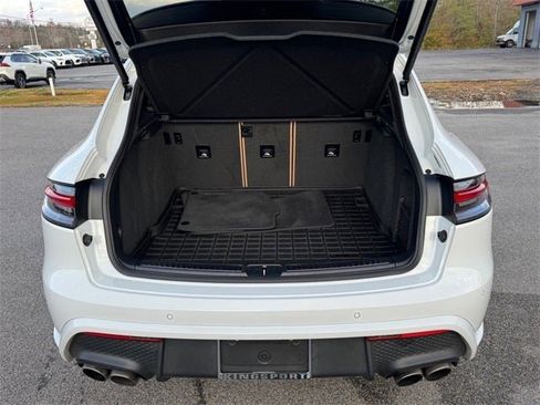 Used 2024 Porsche Macan S image 14