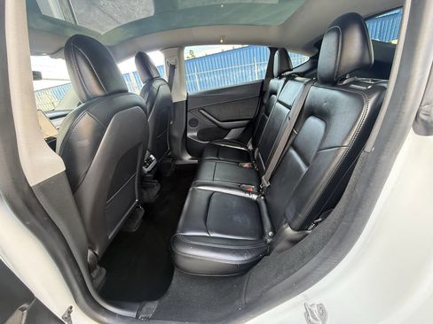 Used 2022 Tesla Model Y Performance image 20