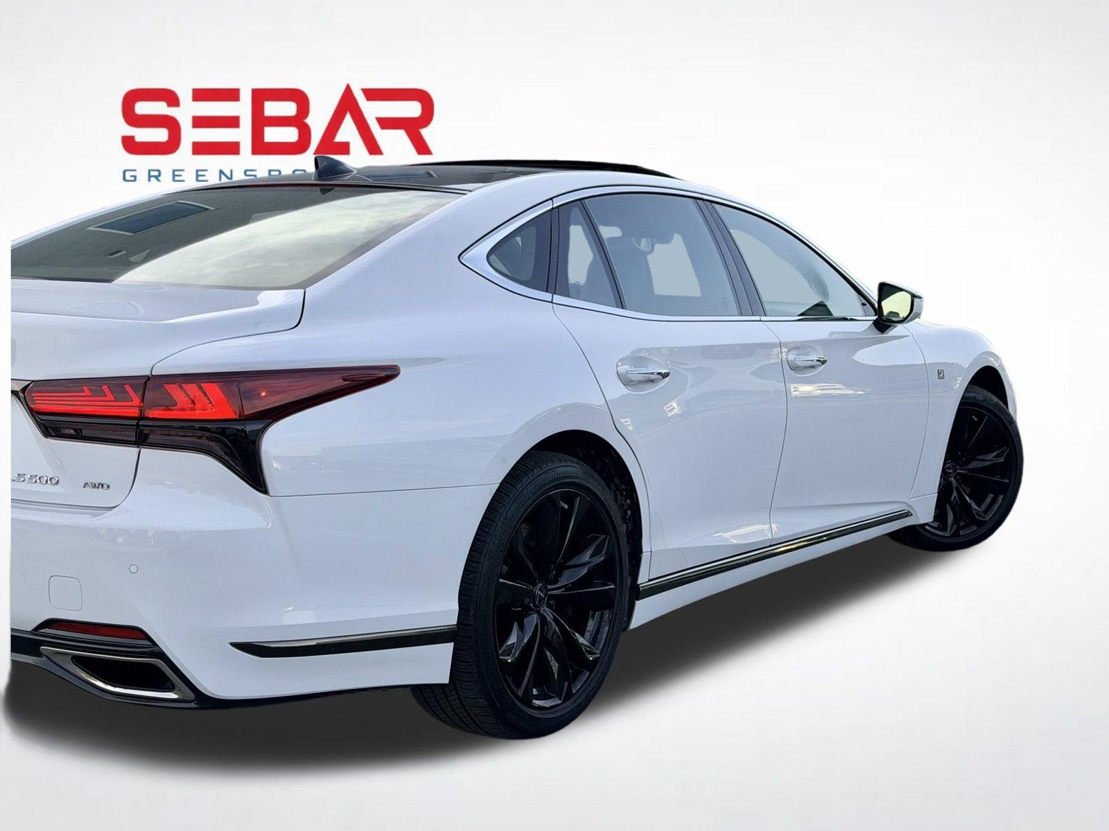 Used 2022 Lexus LS 500 F Sport w/ Accessory Package (Z1) AWD/4WD image 17